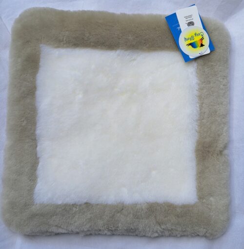 Cosy sheepskin seat cover, chair cover in Grey Dark Beige Size: One Size 42 * 42cm 43*43cm Border chair pad