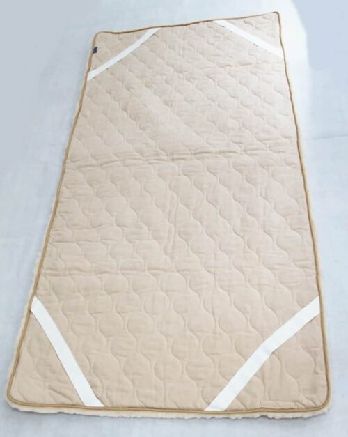 Sheepskin Bed Underlay. Medical bed underlay from Medical Sheepskin. A Medical bed pad with provide comfort to everyone